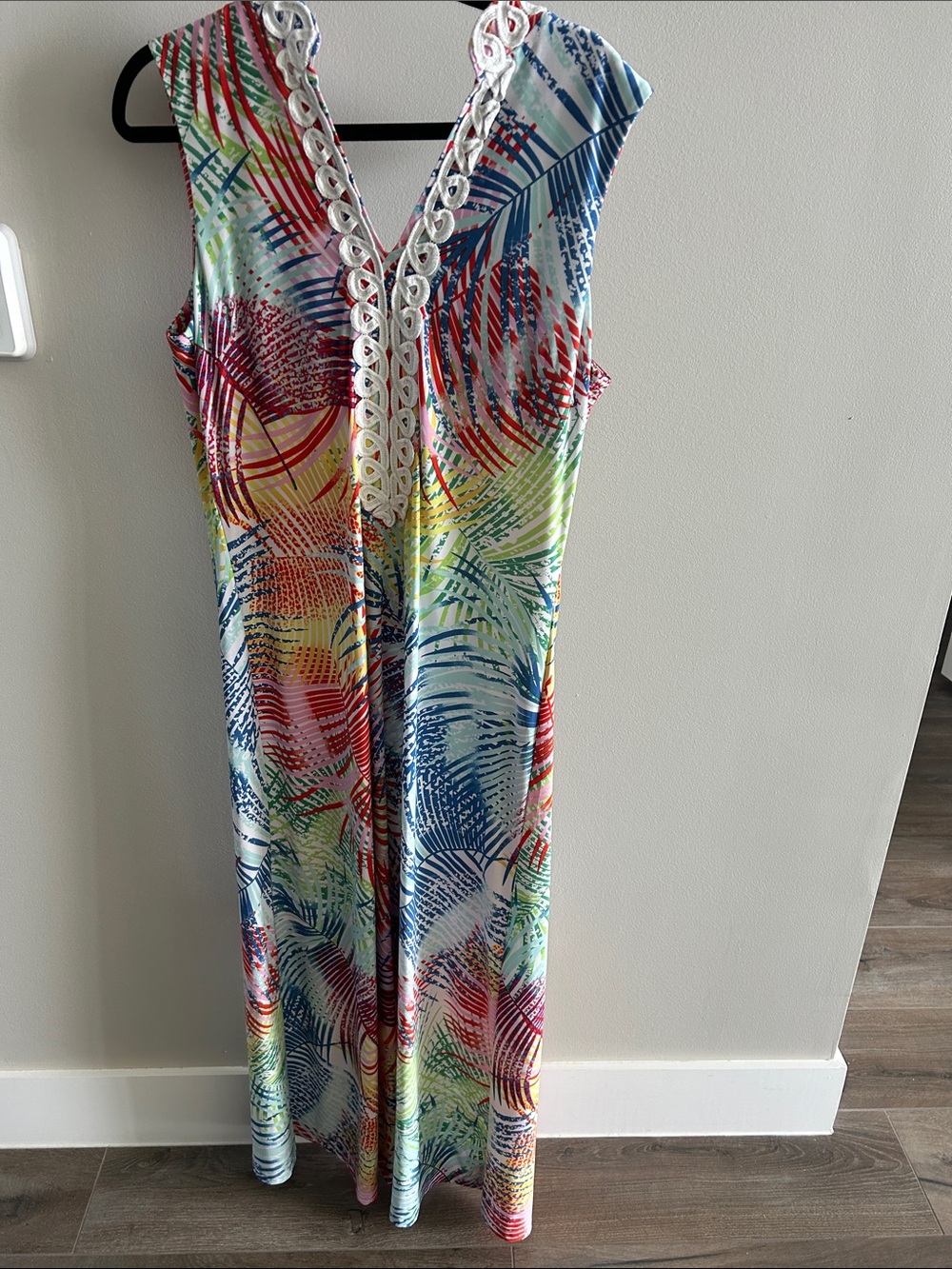 Pappagallo Multicolor Tropical Print One-Piece with White Lace Trim